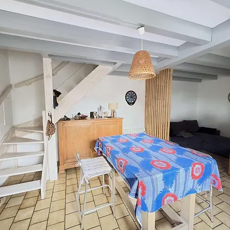 Maison Avec Parking A - 4 Pers. - Fr-1-831-21