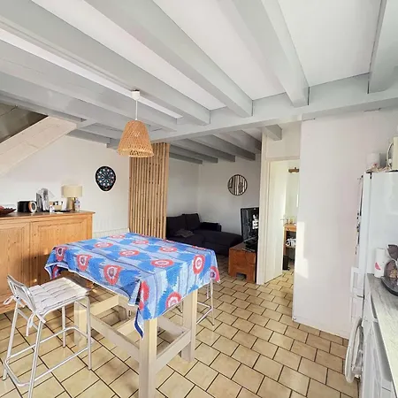 Maison Avec Parking A - 4 Pers. - Fr-1-831-21 *